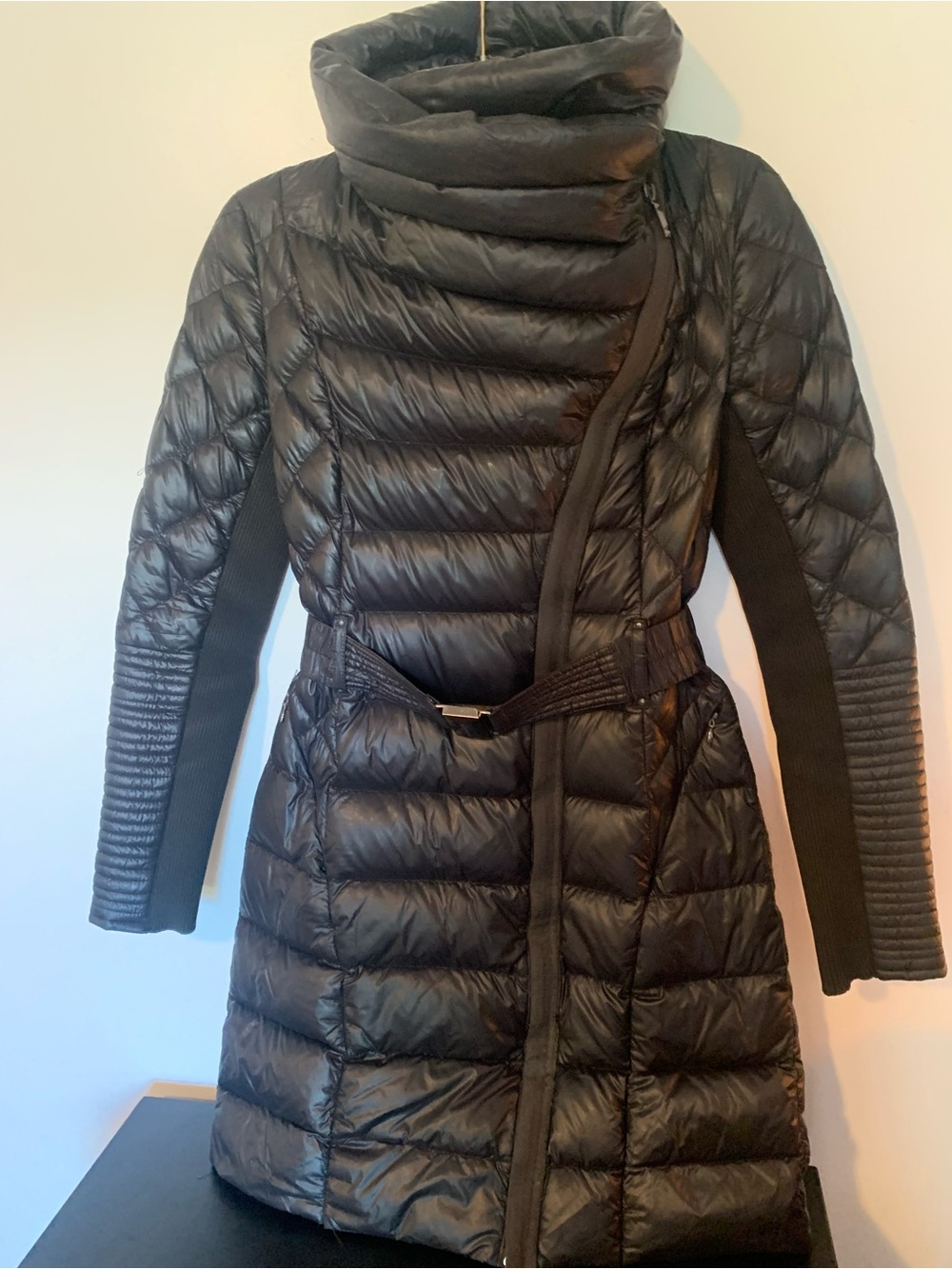 BCBGMaxAzria Black Quilted Asymmetrical Puffer Coat